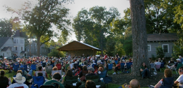 Upcoming Summer Concerts in the North Georgia Mountains